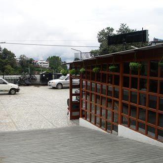 Hotel Library Presidency Mussoorie Exteriör bild