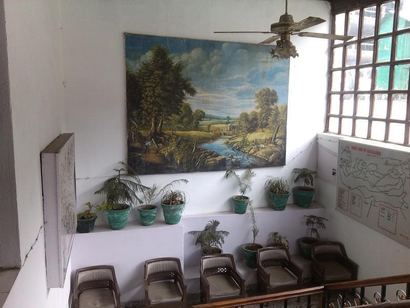 Hotel Library Presidency Mussoorie Exteriör bild